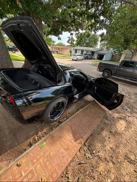 2005 Chevrolet Corvette C6 - Image 12 of 14