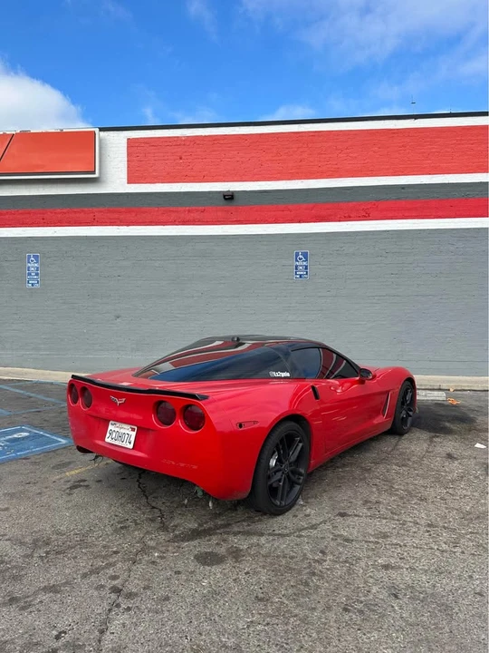 2005 Chevrolet Corvette C6 - Image 10 of 11