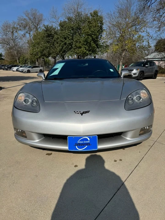 2005 Chevrolet Corvette C6 - Image 2 of 11