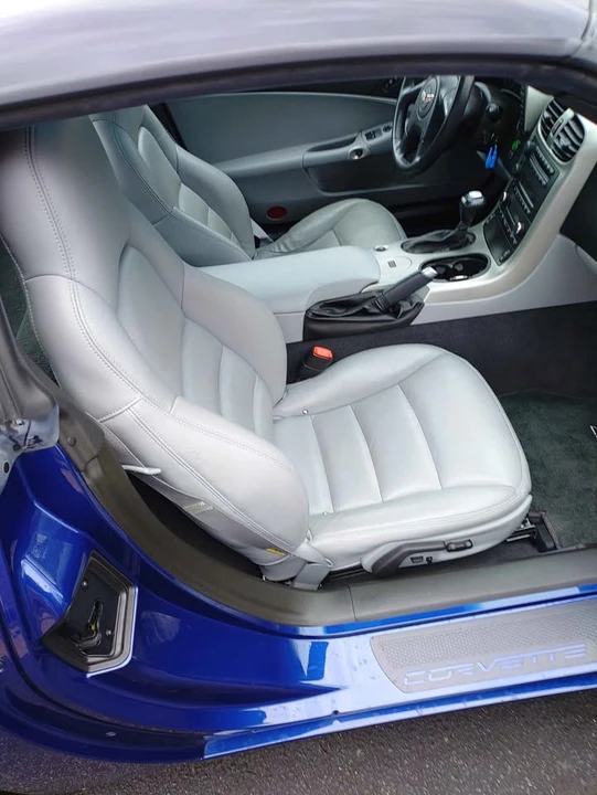 2005 Chevrolet Corvette C6 - Image 13 of 19