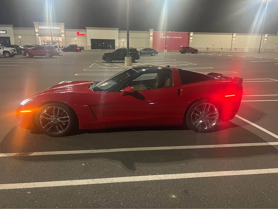 2005 Chevrolet Corvette C6 - Image 4 of 8