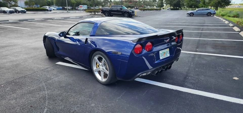 2005 Chevrolet Corvette C6 - Image 4 of 14
