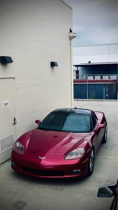 2005 Chevrolet Corvette C6 - Image 2 of 3