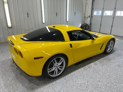 2005 Chevrolet Corvette C6 - Image 2 of 14