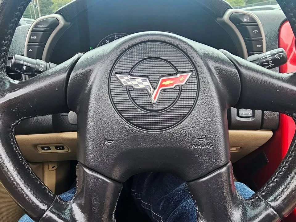 2005 Chevrolet Corvette C6 - Image 13 of 20