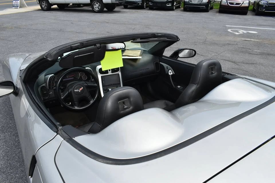 2005 Chevrolet Corvette C6 - Image 14 of 20