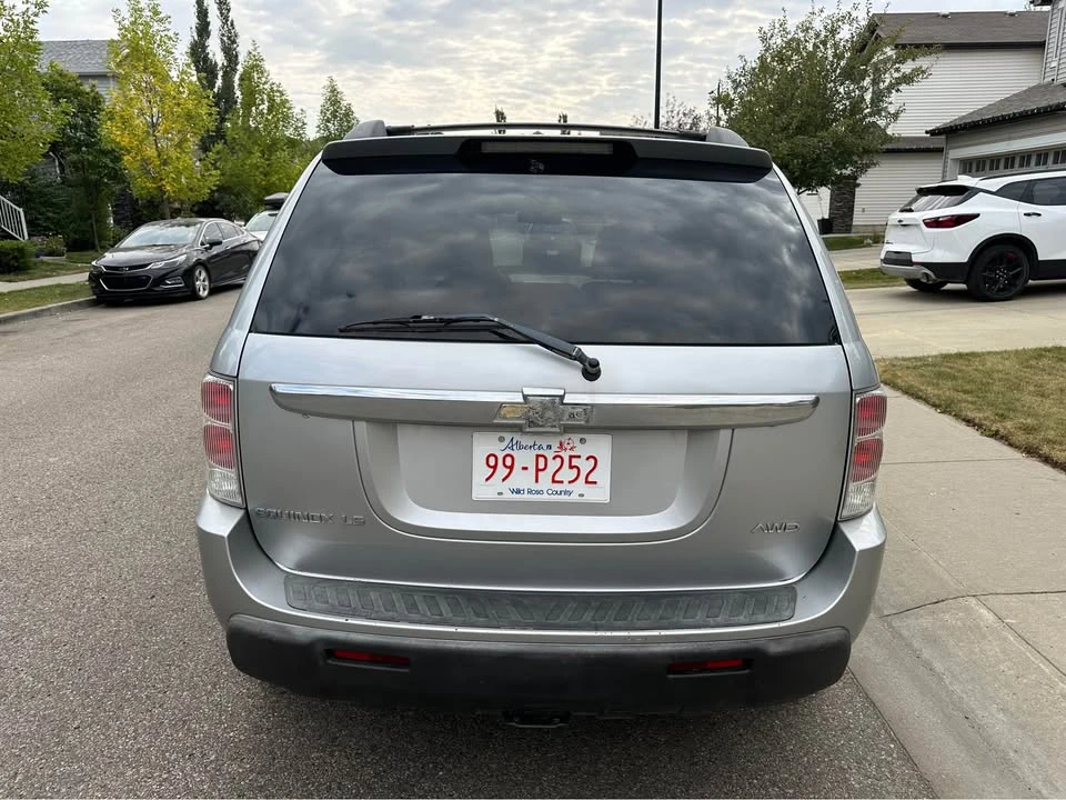 2005 Chevrolet Equinox - Image 4 of 11