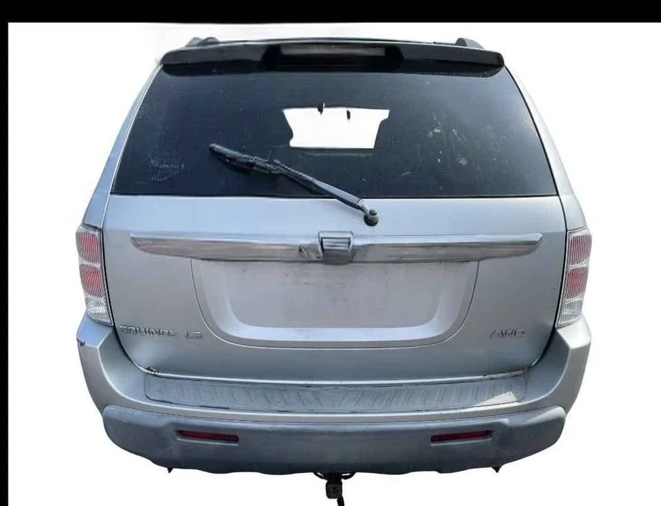 2005 Chevrolet Equinox - Image 2 of 18