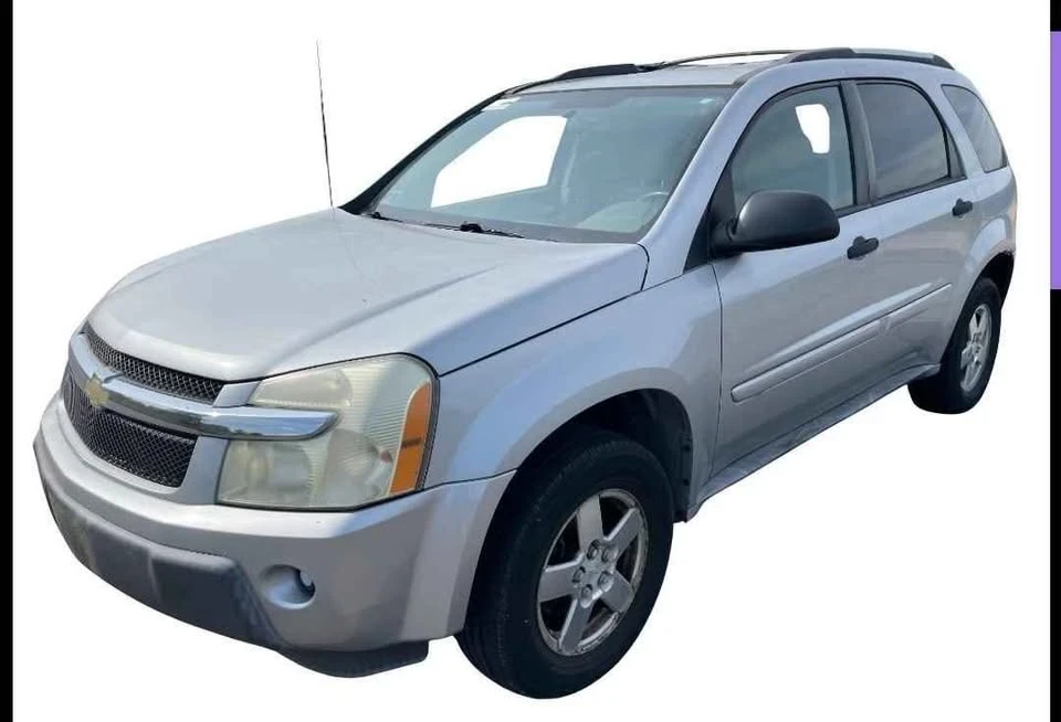 2005 Chevrolet Equinox - Image 8 of 18