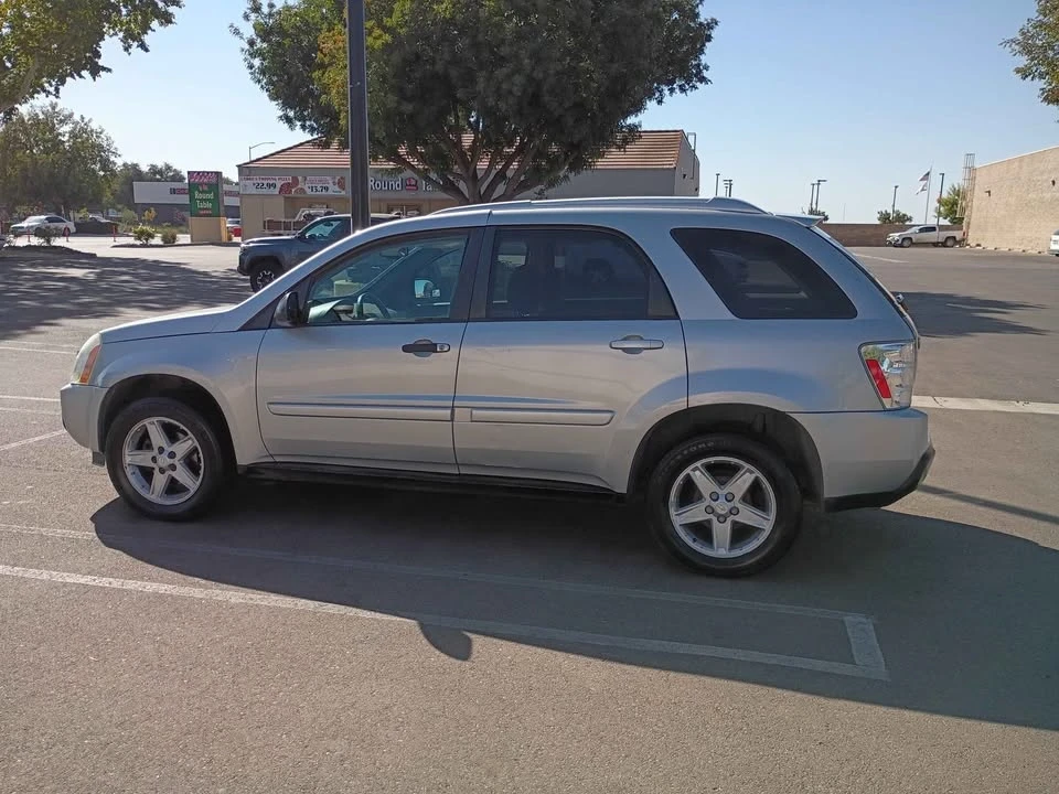 2005 Chevrolet Equinox - Image 4 of 9
