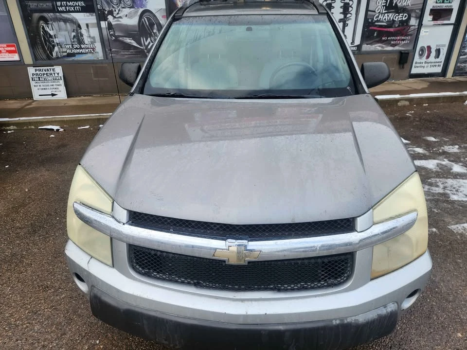 2005 Chevrolet Equinox - Image 2 of 10