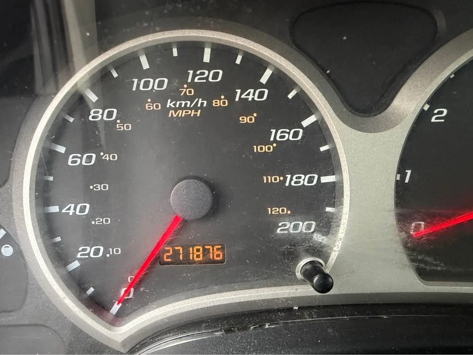 2005 Chevrolet Equinox - Image 7 of 7