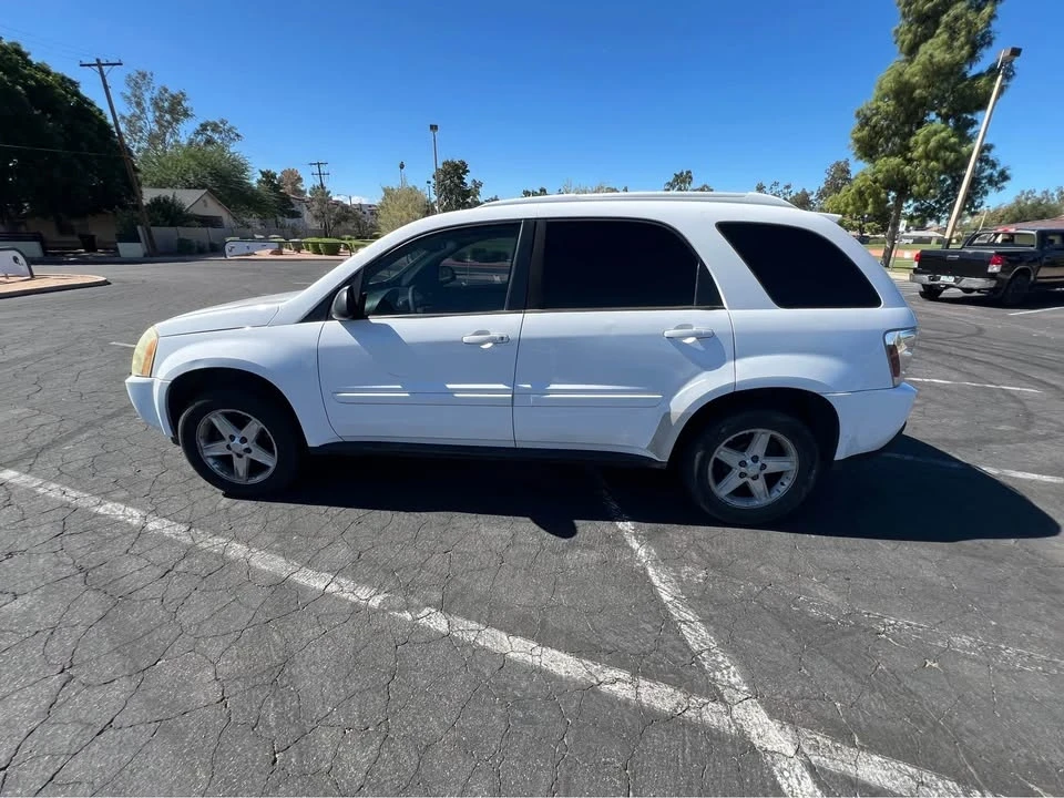 2005 Chevrolet Equinox - Image 5 of 17