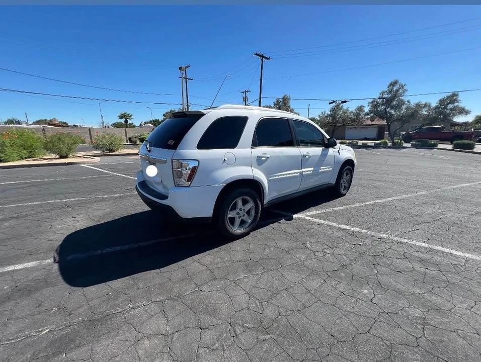 2005 Chevrolet Equinox - Image 9 of 17