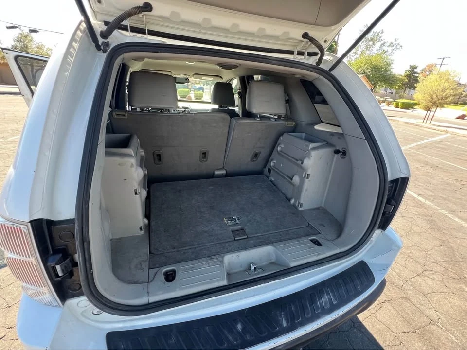 2005 Chevrolet Equinox - Image 11 of 17