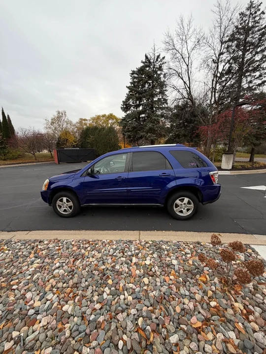 2005 Chevrolet Equinox - Image 8 of 16