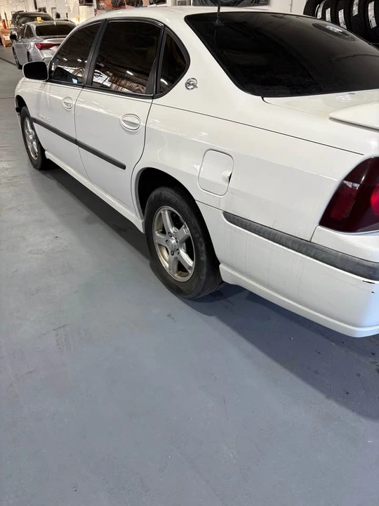 2005 Chevrolet Impala 8th Gen - Image 3 of 14