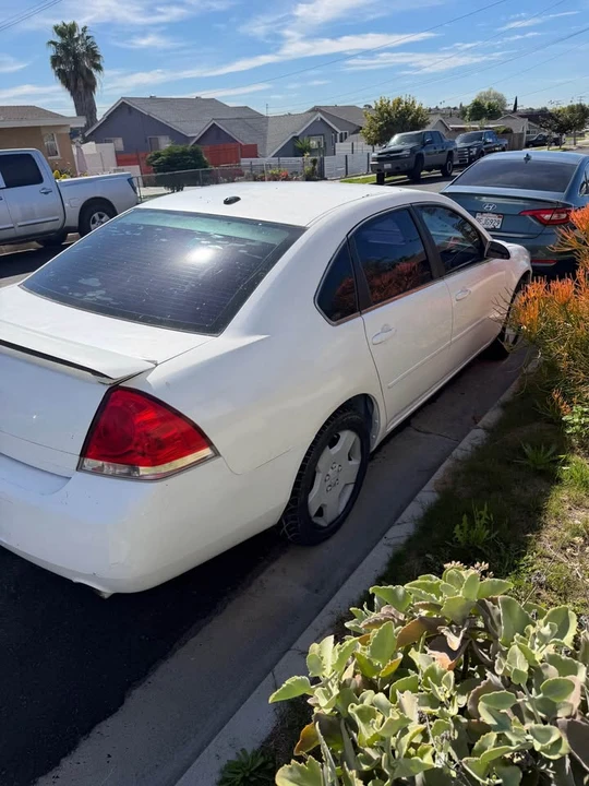 2005 Chevrolet Impala 8th Gen - Image 2 of 5