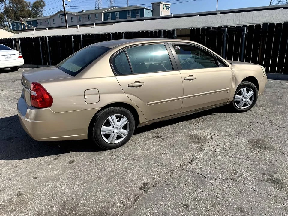 2005 Chevrolet Malibu - Image 7 of 8
