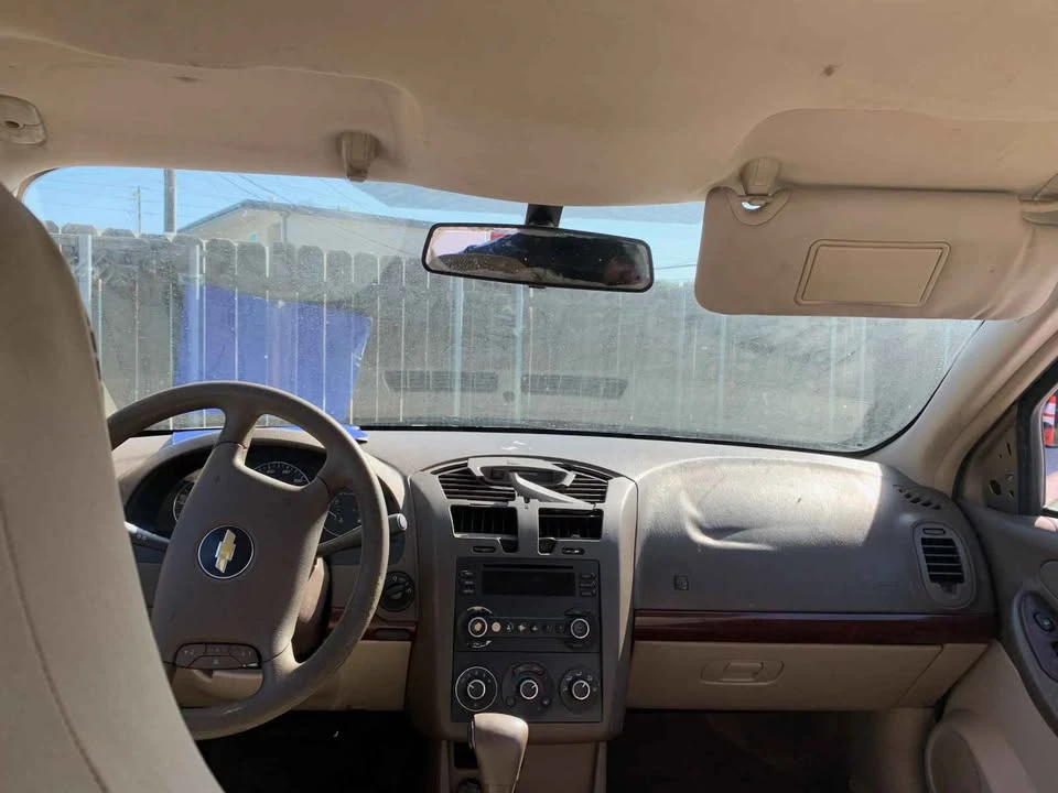 2005 Chevrolet Malibu - Image 6 of 8
