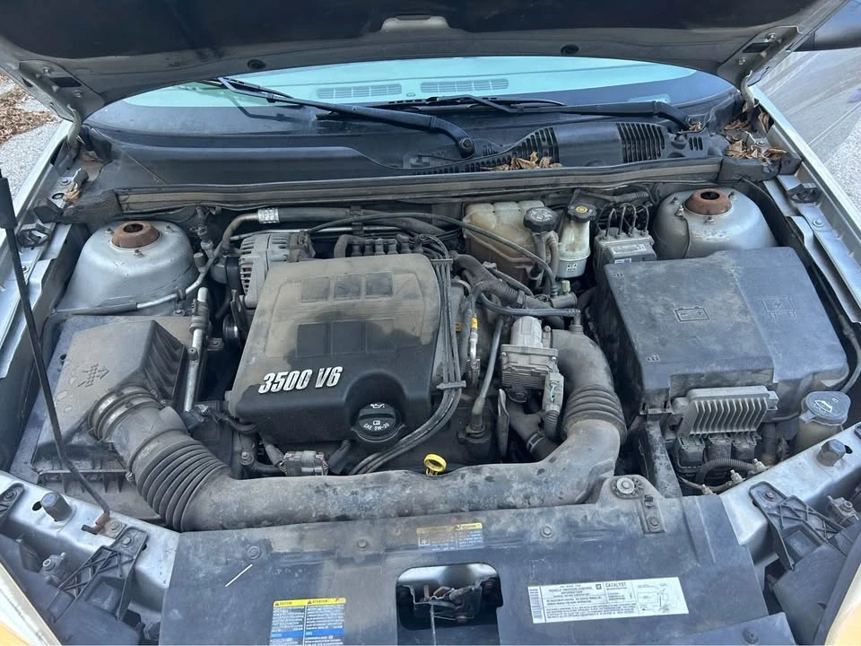 2005 Chevrolet Malibu - Image 2 of 12