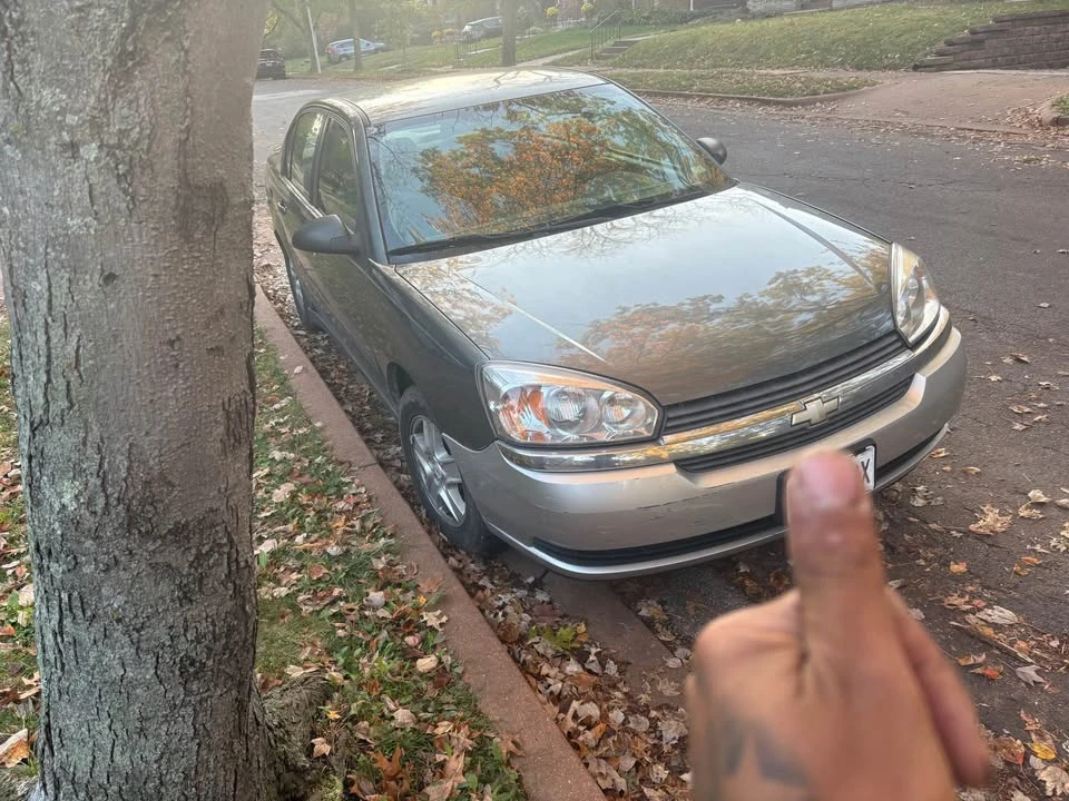 2005 Chevrolet Malibu - Image 4 of 5