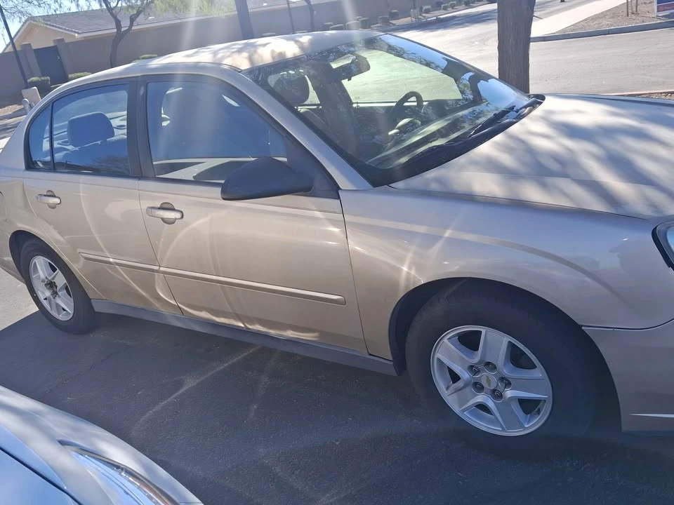 2005 Chevrolet Malibu - Image 2 of 14