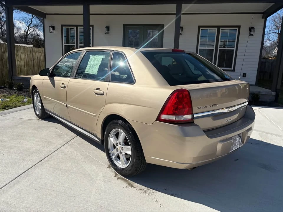 2005 Chevrolet Malibu - Image 4 of 9