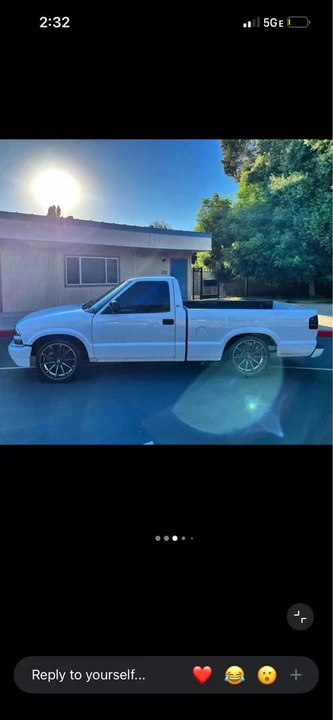 2005 Chevrolet S-10 - Image 2 of 8
