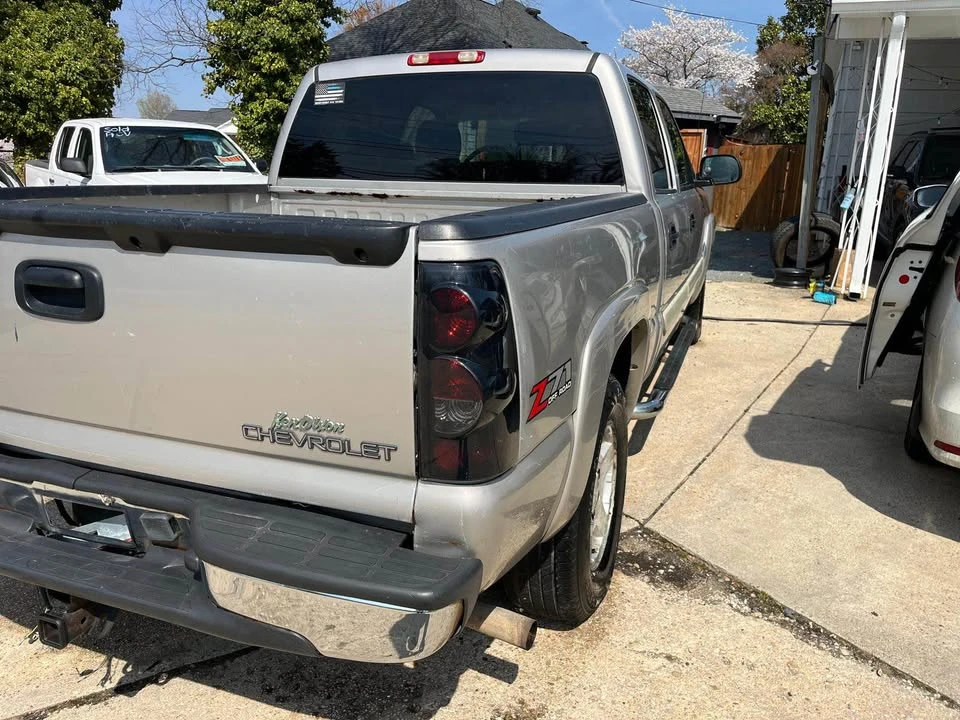 2005 Chevrolet Silverado 1st Gen - Image 4 of 14