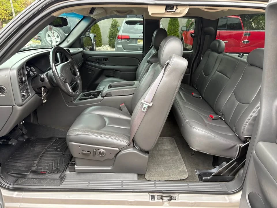 2005 Chevrolet Silverado 1st Gen - Image 12 of 20