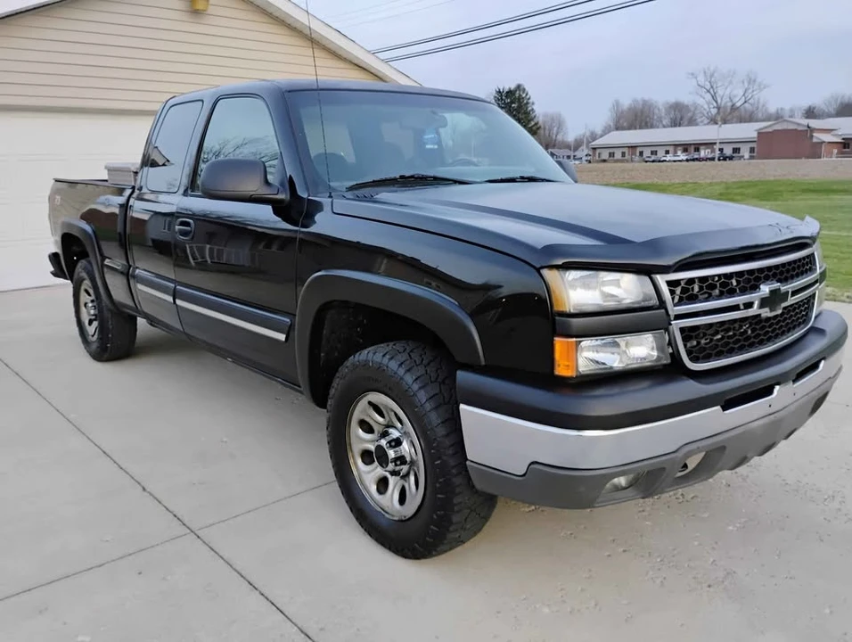 2005 Chevrolet Silverado 1st Gen - Image 5 of 9