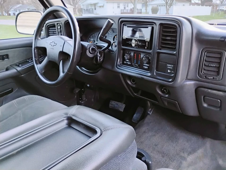 2005 Chevrolet Silverado 1st Gen - Image 4 of 9