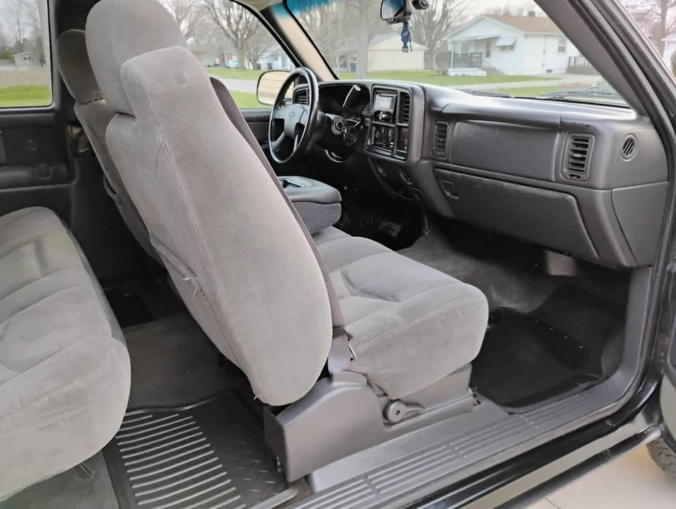2005 Chevrolet Silverado 1st Gen - Image 3 of 9