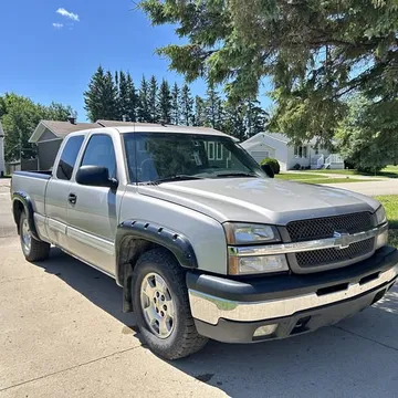 2005 Chevrolet Silverado 1500 LS