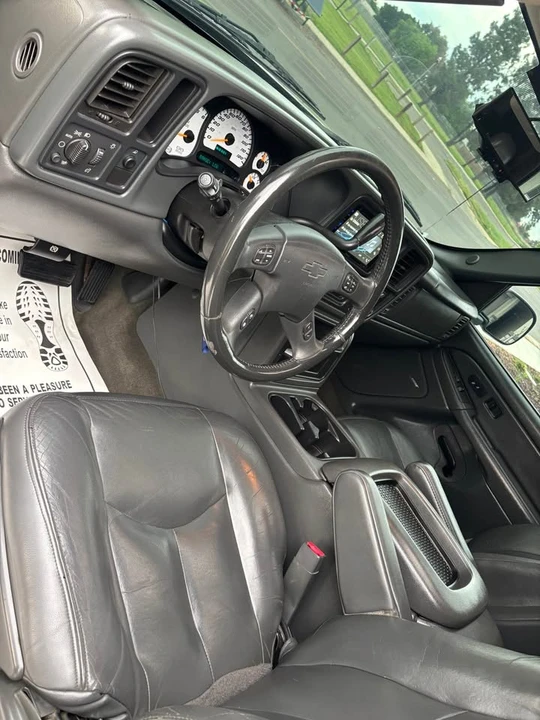 2005 Chevrolet Silverado 1st Gen - Image 5 of 19