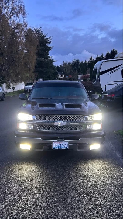 2005 Chevrolet Silverado 1st Gen - Image 2 of 9