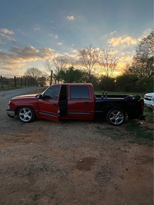 2005 Chevrolet Silverado 1st Gen - Image 3 of 17