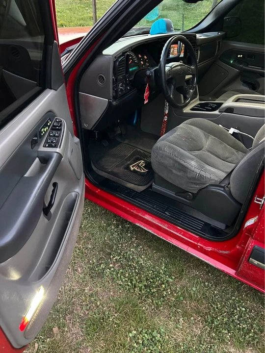 2005 Chevrolet Silverado 1st Gen - Image 12 of 17