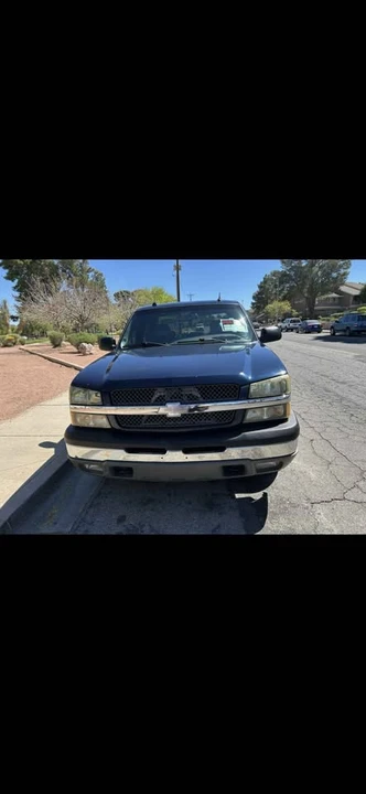 2005 Chevrolet Silverado 1st Gen - Image 2 of 2