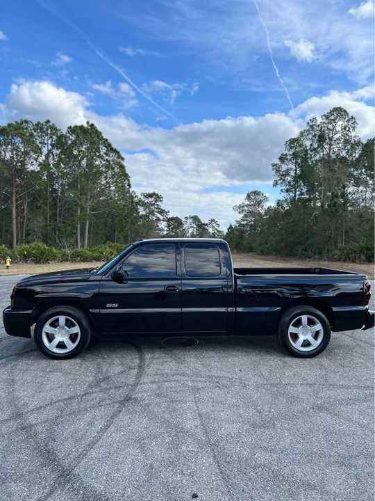 2005 Chevrolet Silverado 1st Gen - Image 3 of 10