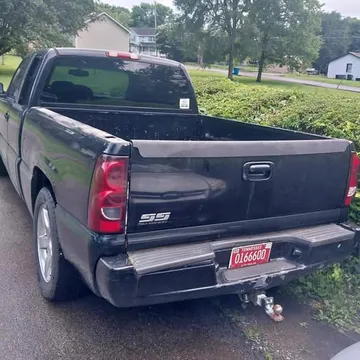 2005 Chevrolet Silverado SS