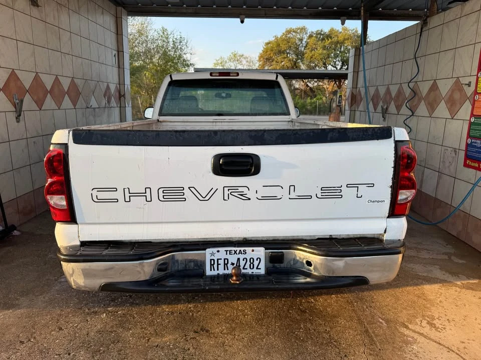 2005 Chevrolet Silverado 1st Gen - Image 4 of 12