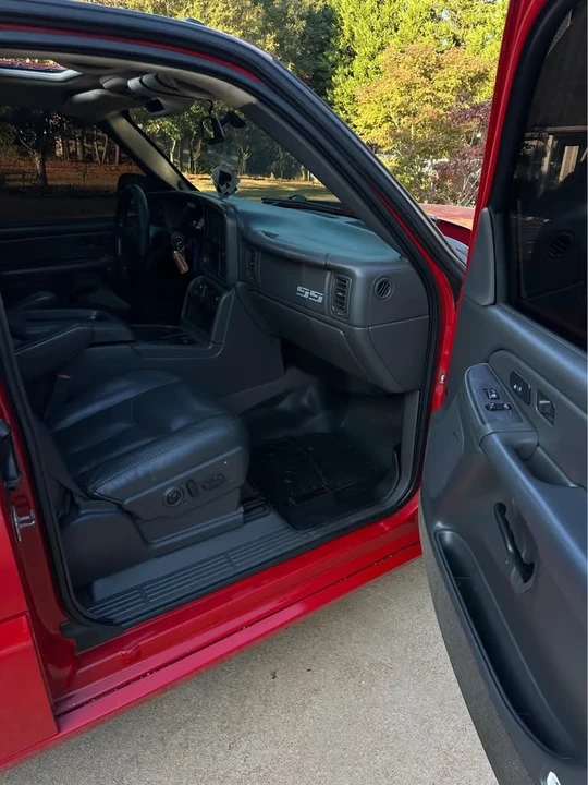 2005 Chevrolet Silverado 1st Gen - Image 8 of 11