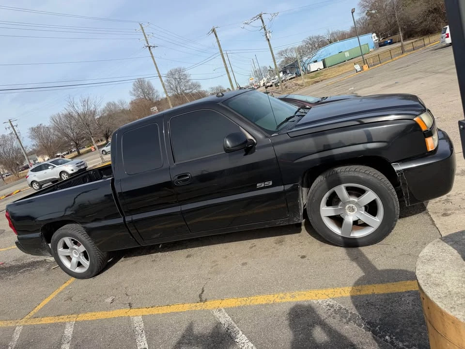 2005 Chevrolet Silverado 1st Gen - Image 6 of 12