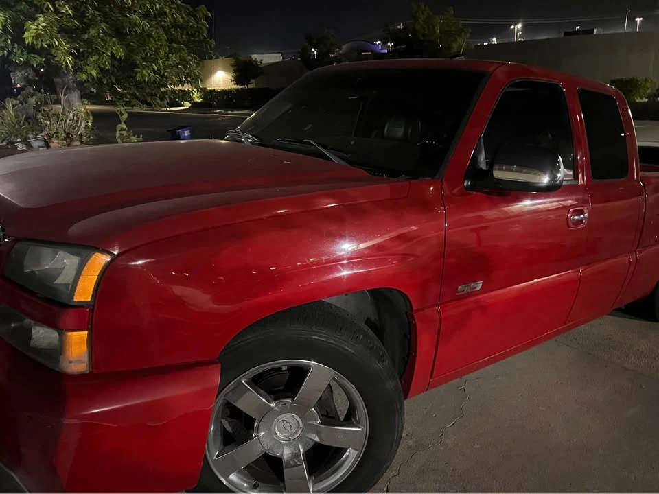 2005 Chevrolet SS - Image 2 of 4