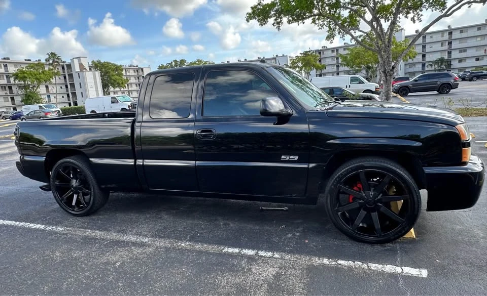 2005 Chevrolet Silverado 1st Gen - Image 2 of 19