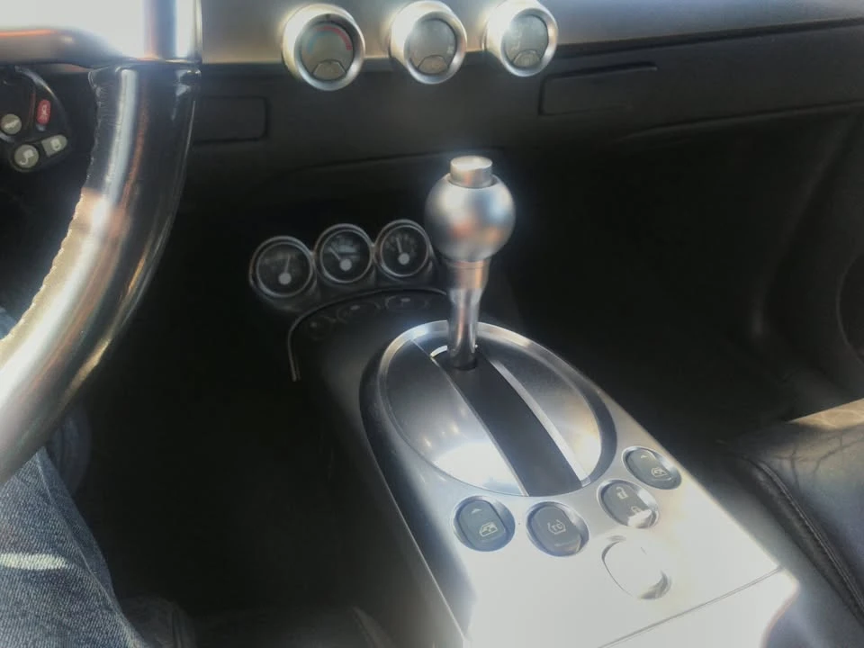 2005 Chevrolet SSR - Image 14 of 20