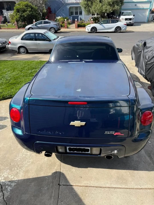 2005 Chevrolet SSR - Image 5 of 6