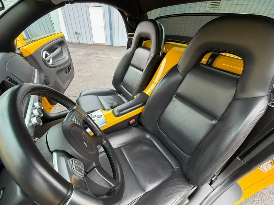 2005 Chevrolet SSR - Image 6 of 17